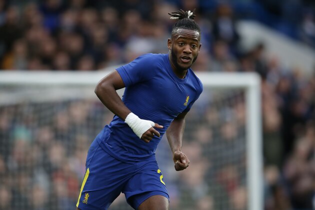 LONDON, ENGLAND - JANUARY 05: Michy Batshuayi of Chelsea during the FA Cup Third Round match between Chelsea FC and Nottingham Forest at Stamford Bridge on January 05, 2020 in London, England. (Photo by Robin Jones/Getty Images)