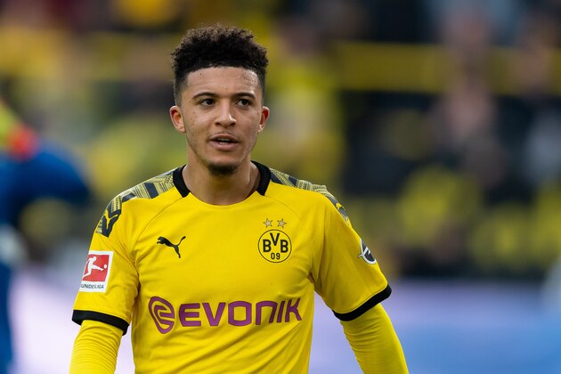 DORTMUND, GERMANY - FEBRUARY 29: (BILD ZEITUNG OUT) Jadon Sancho of Borussia Dortmund looks on during the Bundesliga match between Borussia Dortmund and Sport-Club Freiburg at Signal Iduna Park on February 29, 2020 in Dortmund, Germany. (Photo by Max Maiwald/DeFodi Images via Getty Images) DORTMUND, GERMANY - FEBRUARY 29: (BILD ZEITUNG OUT) Jadon Sancho of Borussia Dortmund looks on during the Bundesliga match between Borussia Dortmund and Sport-Club Freiburg at Signal Iduna Park on February 29, 2020 in Dortmund, Germany. (Photo by Max Maiwald/DeFodi Images via Getty Images)