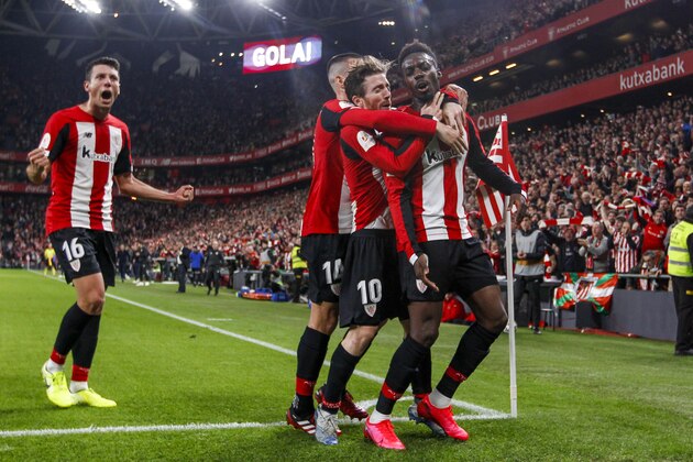 BILBAO, SPAIN - FEBRUARY 12: (L-R) Vesga of Athletic Bilbao, Dani Garcia of Athletic Bilbao, Iker Muniain of Athletic Bilbao, Inaki Williams of Athletic Bilbao celebrates goal 1-0 during the Spanish Copa del Rey  match between Athletic de Bilbao v Granada at the Estadio San Mames on February 12, 2020 in Bilbao Spain (Photo by David S. Bustamante/Soccrates/Getty Images)