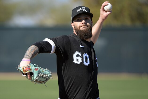 GLENDALE, ARIZONA - FEBRUARY 26: Dallas Keuchel #60 of the Chicago White Sox pitches batting practice during workouts on February 26, 2020 at The Ballpark at Camelback Ranch in Glendale, Arizona. (Photo by Ron Vesely/Getty Images) GLENDALE, ARIZONA - FEBRUARY 26: Dallas Keuchel #60 of the Chicago White Sox pitches batting practice during workouts on February 26, 2020 at The Ballpark at Camelback Ranch in Glendale, Arizona. (Photo by Ron Vesely/Getty Images)