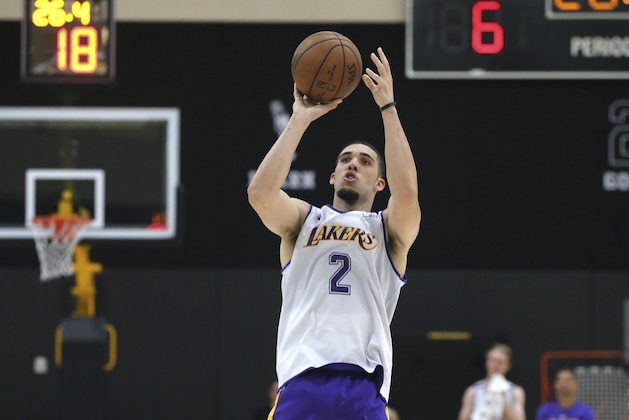 LiAngelo Ball shoots during a pre-draft workout at the Los Angeles Lakers' NBA basketball facility in El Segundo, Calif., Tuesday, May 29, 2018. (AP Photo/Reed Saxon) LiAngelo Ball shoots during a pre-draft workout at the Los Angeles Lakers' NBA basketball facility in El Segundo, Calif., Tuesday, May 29, 2018. (AP Photo/Reed Saxon)