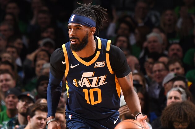 BOSTON, MA - MARCH 6:  Mike Conley #10 of the Utah Jazz handles the ball against the Boston Celtics on March 6, 2020 at the TD Garden in Boston, Massachusetts.  NOTE TO USER: User expressly acknowledges and agrees that, by downloading and or using this photograph, User is consenting to the terms and conditions of the Getty Images License Agreement. Mandatory Copyright Notice: Copyright 2020 NBAE  (Photo by Brian Babineau/NBAE via Getty Images)