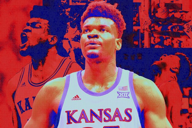 LUBBOCK, TEXAS - MARCH 07: Center Udoka Azubuike of the Kansas Jayhawks gestures