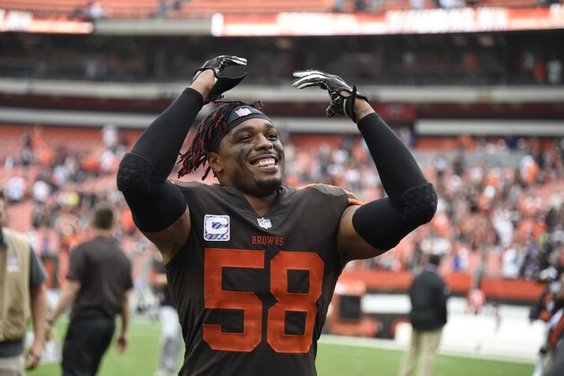 CLEVELAND, OH - OCTOBER 07: Christian Kirksey #58 of the Cleveland Browns celebrates defeating the Baltimore Ravens at FirstEnergy Stadium on October 7, 2018 in Cleveland, Ohio. The Browns won 12 to 9. (Photo by Jason Miller/Getty Images)