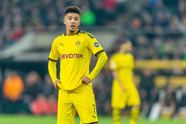 MOENCHENGLADBACH, GERMANY - MARCH 07: (BILD ZEITUNG OUT) Jadon Sancho of Borussia Dortmund looks on during the Bundesliga match between Borussia Moenchengladbach and Borussia Dortmund at Borussia-Park on March 7, 2020 in Moenchengladbach, Germany. (Photo by Mario Hommes/DeFodi Images via Getty Images)