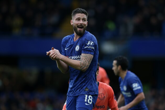 LONDON, ENGLAND - MARCH 08: Olivier Giroud of Chelsea during the Premier League match between Chelsea FC and Everton FC at Stamford Bridge on March 08, 2020 in London, United Kingdom. (Photo by Robin Jones/Getty Images)