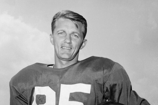 FILE - In this August 1964 file photo, New York Giants' Del Shofner poses for a photo during training camp in Fairfield, Conn. Shofner, the wide receiver who combined with Hall of Fame quarterback Y.A. Tittle to give the Giants one of the NFL's most prolific passing threats in the early 1960s, has died. He was 85. Shofner's daughter, Laurie Shofner Corwin, confirmed the death Thursday, March 12, 2020, in a telephone call to The Associated Press. A family statement said the five-time Pro Bowl receiver died in Los Angeles on Wednesday of natural causes with his family by his side. (AP Photo, File)(AP Photo/Harry Harris, File)