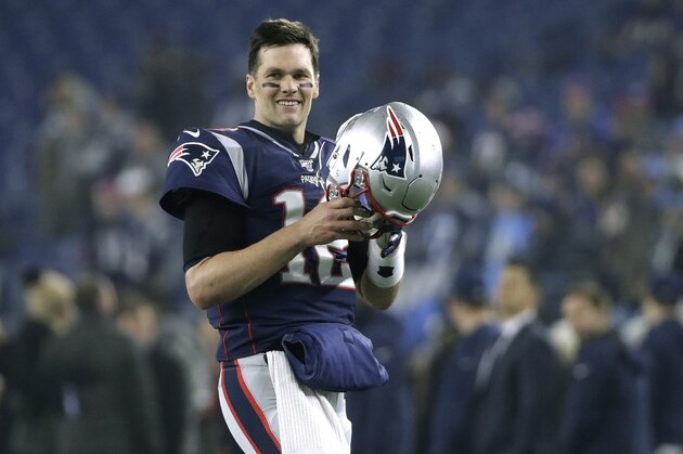 New England Patriots quarterback Tom Brady warms up before an NFL wild-card playoff football game against the Tennessee Titans, Saturday, Jan. 4, 2020, in Foxborough, Mass. (AP Photo/Elise Amendola)