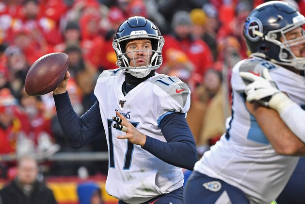 KANSAS CITY, MO - JANUARY 19:  Quarterback Ryan Tannehill #17 of the Tennessee Titans looks down field in the second half against the Kansas City Chiefs in the AFC Championship Game at Arrowhead Stadium on January 19, 2020 in Kansas City, Missouri. (Photo by Peter G. Aiken/Getty Images)
