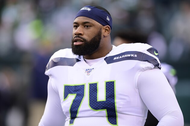 PHILADELPHIA, PENNSYLVANIA - JANUARY 05:  George Fant #74 of the Seattle Seahawks warms up prior to the NFC Wild Card Playoff game against the Philadelphia Eagles at Lincoln Financial Field on January 05, 2020 in Philadelphia, Pennsylvania. (Photo by Steven Ryan/Getty Images)