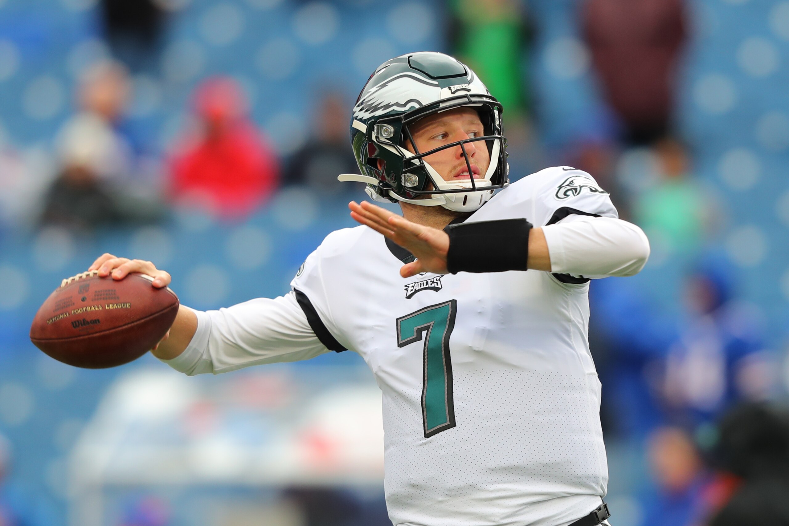 ORCHARD PARK, NY - OCTOBER 27: Nate Sudfeld #7 of the Philadelphia Eagles throws a pass before a game against the Buffalo Bills at New Era Field on October 27, 2019 in Orchard Park, New York. Eagles beat the Bills 31 to 13. (Photo by Timothy T Ludwig/Getty Images) ORCHARD PARK, NY - OCTOBER 27: Nate Sudfeld #7 of the Philadelphia Eagles throws a pass before a game against the Buffalo Bills at New Era Field on October 27, 2019 in Orchard Park, New York. Eagles beat the Bills 31 to 13. (Photo by Timothy T Ludwig/Getty Images)