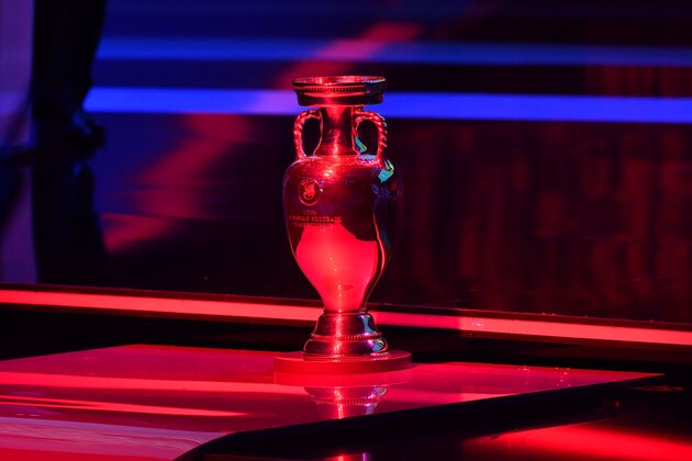 The trophy stands on the stage during the UEFA Euro 2020 football competition final draw in Bucharest on November 30, 2019. (Photo by Daniel MIHAILESCU / AFP) (Photo by DANIEL MIHAILESCU/AFP via Getty Images)