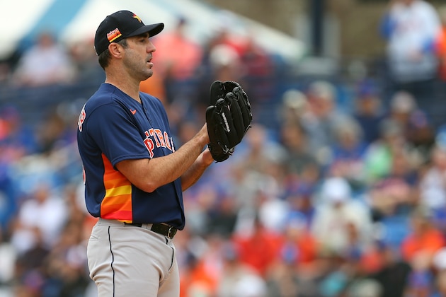 PORT ST. LUCIE, FL - MARCH 08: Justin Verlander #35 of the Houston Astros in action against the New York Mets during a spring training baseball game at Clover Park on March 8, 2020 in Port St. Lucie, Florida. The Mets defeated the Astros 3-1. (Photo by Rich Schultz/Getty Images)
