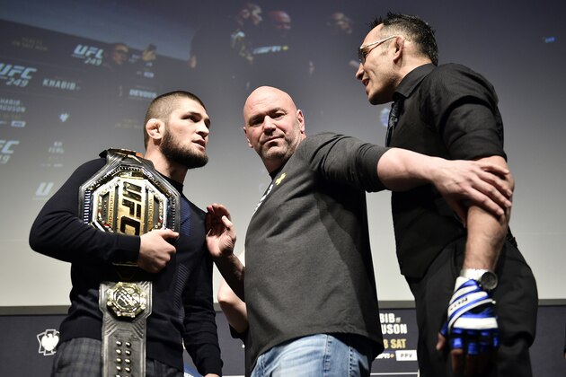 LAS VEGAS, NEVADA - MARCH 06: (L-R) Opponents Khabib Nurmagomedov and Tony Ferguson face off during the UFC 249 press conference at T-Mobile Arena on March 06, 2020 in Las Vegas, Nevada. (Photo by Chris Unger/Zuffa LLC)