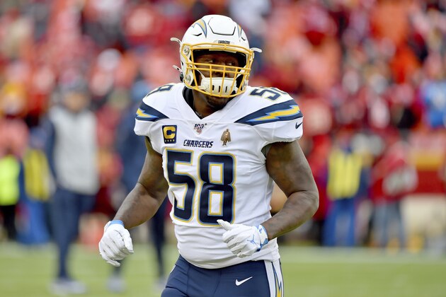 Los Angeles Chargers linebacker Thomas Davis Sr. (58) warms up before an NFL football game against the Kansas City Chiefs in Kansas City, Mo., Sunday, Dec. 29, 2019. (AP Photo/Ed Zurga)