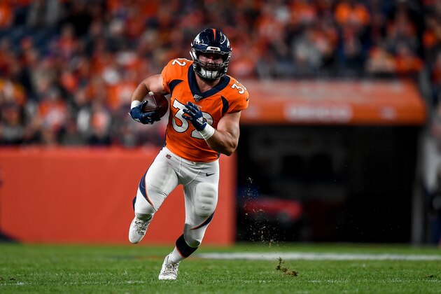 DENVER, CO - OCTOBER 17: Andy Janovich #32 of the Denver Broncos carries the ball after a first quarter catch against the Kansas City Chiefs at Empower Field at Mile High on October 17, 2019 in Denver, Colorado. (Photo by Dustin Bradford/Getty Images) DENVER, CO - OCTOBER 17: Andy Janovich #32 of the Denver Broncos carries the ball after a first quarter catch against the Kansas City Chiefs at Empower Field at Mile High on October 17, 2019 in Denver, Colorado. (Photo by Dustin Bradford/Getty Images)