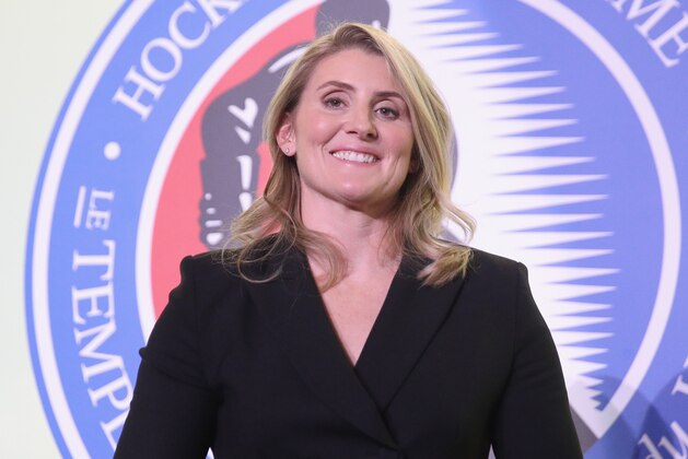 TORONTO, ONTARIO - NOVEMBER 15: Hayley Wickenheiser attends a photo opportunity for the 2019 Induction Ceremony at the Hockey Hall Of Fame on November 15, 2019 in Toronto, Ontario, Canada. (Photo by Bruce Bennett/Getty Images)