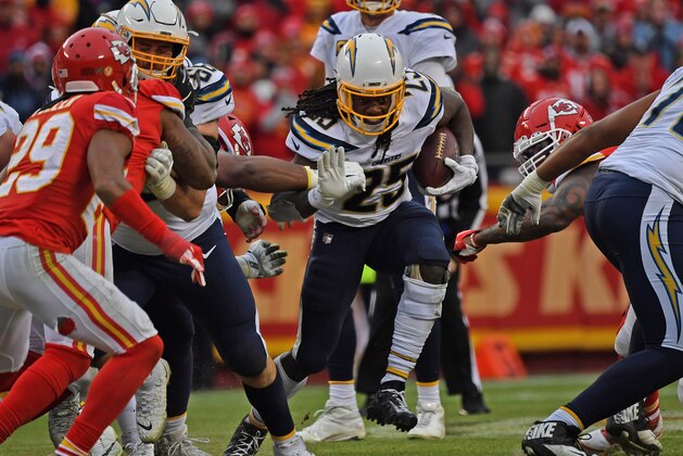 KANSAS CITY, MO - DECEMBER 29: Running back Melvin Gordon #25 of the Los Angeles Chargers rushes up field against the Kansas City Chiefs during the second half at Arrowhead Stadium on December 29, 2019 in Kansas City, Missouri. (Photo by Peter G. Aiken/Getty Images) KANSAS CITY, MO - DECEMBER 29: Running back Melvin Gordon #25 of the Los Angeles Chargers rushes up field against the Kansas City Chiefs during the second half at Arrowhead Stadium on December 29, 2019 in Kansas City, Missouri. (Photo by Peter G. Aiken/Getty Images)