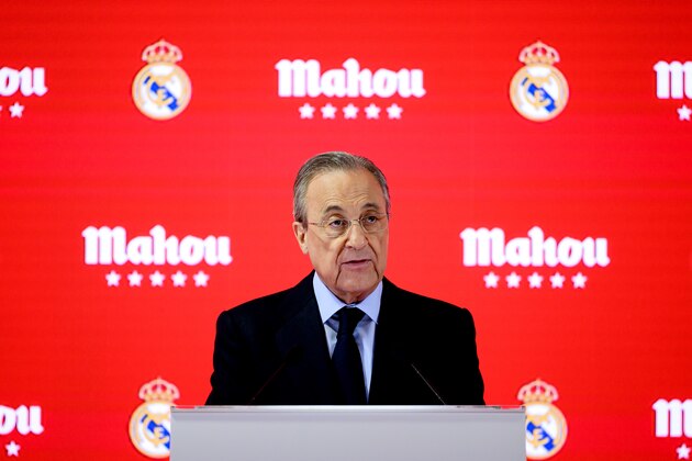 MADRID, SPAIN - MARCH 05: : President of Real Madrid Florentino Perez attends during the signing of the sponsorship agreement between Real Madrid CF and Mahou 5 Estrellas at Santiago Bernabeu stadium on March 05, 2020 in Madrid, Spain. at Bernabeu on March 05, 2020 in Madrid, Spain. (Photo by Samuel de Roman/Getty Images) MADRID, SPAIN - MARCH 05: : President of Real Madrid Florentino Perez attends during the signing of the sponsorship agreement between Real Madrid CF and Mahou 5 Estrellas at Santiago Bernabeu stadium on March 05, 2020 in Madrid, Spain. at Bernabeu on March 05, 2020 in Madrid, Spain. (Photo by Samuel de Roman/Getty Images)