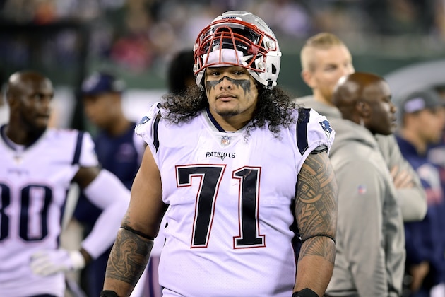 EAST RUTHERFORD, NEW JERSEY - OCTOBER 21:  Danny Shelton #71 of the New England Patriots looks on against the New York Jets at MetLife Stadium on October 21, 2019 in East Rutherford, New Jersey. (Photo by Steven Ryan/Getty Images)