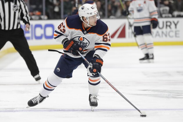 Edmonton Oilers center Tyler Ennis plays against the Anaheim Ducks during the first period of an NHL hockey game in Anaheim, Calif., Tuesday, Feb. 25, 2020. (AP Photo/Chris Carlson)