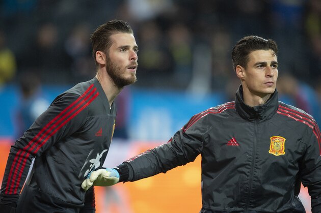 SOLNA, SWEDEN - OCTOBER 15: Goalkeepers David de Gea and Kepa Arrizabalaga of Spain warm up before the UEFA Euro 2020 qualifier between Sweden and Spain at Friends arena on October 15, 2019 in Solna, Sweden. (Photo by Visionhaus)