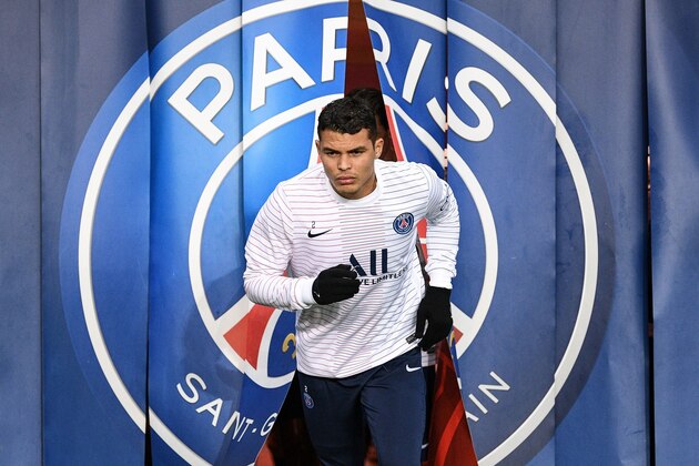 Paris Saint-Germain's Brazilian defender Thiago Silva arrives to attend a training session prior to the French L1 football match between Paris Saint-Germain (PSG) and Girondins de Bordeaux at the Parc des Princes stadium in Paris, on February 23, 2020. (Photo by FRANCK FIFE / AFP) (Photo by FRANCK FIFE/AFP via Getty Images)