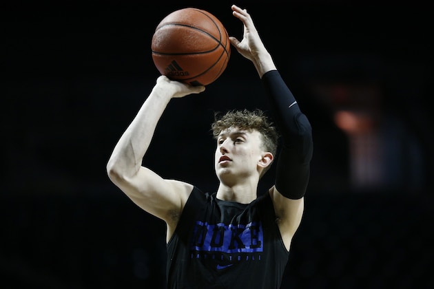 MIAMI, FLORIDA - JANUARY 04: Alex O'Connell #15 of the Duke Blue Devils warms up prior to the game against the Miami Hurricanes at the Watsco Center on January 04, 2020 in Miami, Florida. (Photo by Michael Reaves/Getty Images)