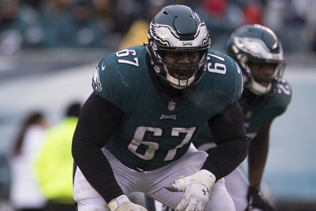 PHILADELPHIA, PA - DECEMBER 31: Chance Warmack #67 of the Philadelphia Eagles in action against the Dallas Cowboys at Lincoln Financial Field on December 31, 2017 in Philadelphia, Pennsylvania. (Photo by Mitchell Leff/Getty Images)