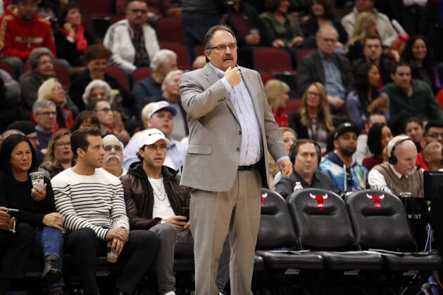 Detroit Pistons head coach Stan Van Gundy coaches against the Chicago Bulls during the first half of an NBA basketball game in Chicago, Wednesday, April 11, 2018. (AP Photo/Jeff Haynes)
