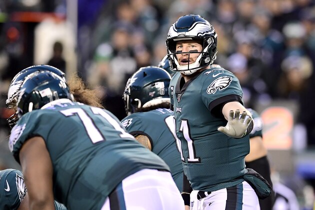 PHILADELPHIA, PENNSYLVANIA - JANUARY 05:  Carson Wentz #11 of the Philadelphia Eagles prepares to snap the ball against the Seattle Seahawks in the NFC Wild Card Playoff game at Lincoln Financial Field on January 05, 2020 in Philadelphia, Pennsylvania. (Photo by Steven Ryan/Getty Images)