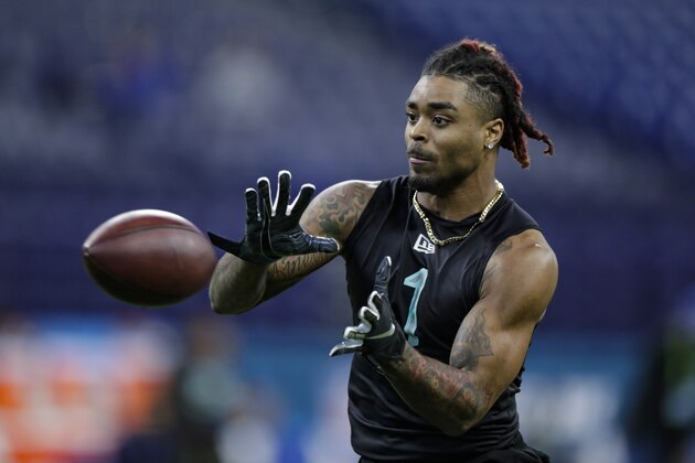 Ohio State defensive back Damon Arnette runs a drill at the NFL football scouting combine in Indianapolis, Sunday, March 1, 2020. (AP Photo/Michael Conroy) Ohio State defensive back Damon Arnette runs a drill at the NFL football scouting combine in Indianapolis, Sunday, March 1, 2020. (AP Photo/Michael Conroy)