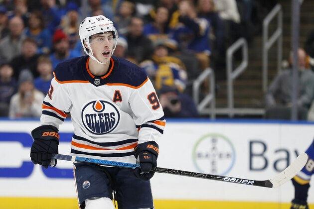 Edmonton Oilers' Ryan Nugent-Hopkins (93) in action during the second period of an NHL hockey game against the St. Louis Blues Wednesday, Dec. 18, 2019, in St. Louis. (AP Photo/Jeff Roberson)