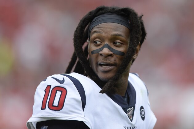 Houston Texans wide receiver DeAndre Hopkins (10) against the Tampa Bay Buccaneers during the first half of an NFL football game Saturday, Dec. 21, 2019, in Tampa, Fla. (AP Photo/Jason Behnken)