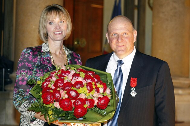 Microsoft's CEO, Steve Ballmer (R) and his wife Connie leave the Elysee Palace on February 16, 2011 in Paris, after being awarded with the Legion of Honor by French president Nicolas Sarkozy.   POOL AFP PHOTO FRANCOIS MORI (Photo credit should read FRANCOIS MORI/AFP via Getty Images)