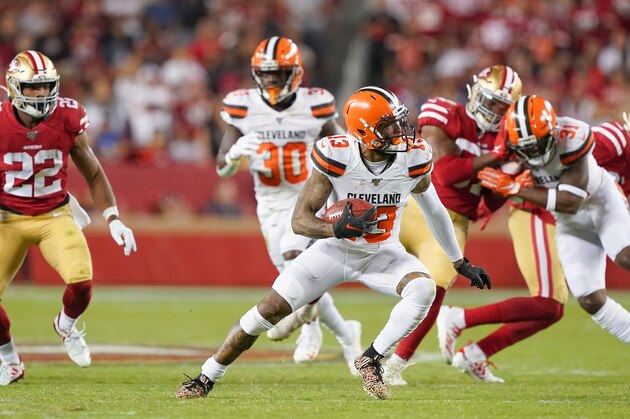 SANTA CLARA, CALIFORNIA - OCTOBER 07: Odell Beckham Jr. #13 of the Cleveland Browns returns a punt against the San Francisco 49ers during the fourth quarter of an NFL football game at Levi's Stadium on October 07, 2019 in Santa Clara, California. (Photo by Thearon W. Henderson/Getty Images)