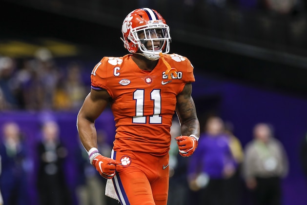 NEW ORLEANS, LA - JANUARY 13: Linebacker Isaiah Simmons #11 of the Clemson Tigers during the College Football Playoff National Championship game against the LSU Tigers at the Mercedes-Benz Superdome on January 13, 2020 in New Orleans, Louisiana. LSU defeated Clemson 42 to 25. (Photo by Don Juan Moore/Getty Images)