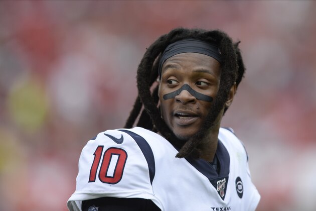 Houston Texans wide receiver DeAndre Hopkins (10) against the Tampa Bay Buccaneers during the first half of an NFL football game Saturday, Dec. 21, 2019, in Tampa, Fla. (AP Photo/Jason Behnken)
