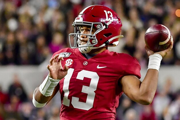 Alabama quarterback Tua Tagovailoa in an NCAA football game Saturday, Nov. 9, 2019, in Tuscaloosa, Ala. (AP Photo/Vasha Hunt)