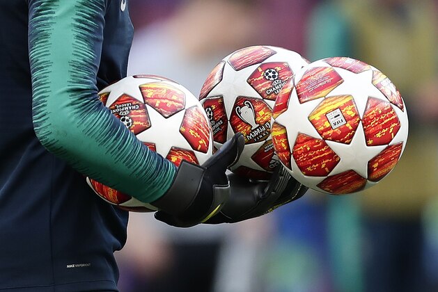 Match balls are carried during a training session at the Wanda Metropolitano stadium in Madrid, Friday May 31, 2019. English Premier League teams Liverpool and Tottenham Hotspur are preparing for the Champions League final which takes place in Madrid on Saturday night. (AP Photo/Manu Fernandez)