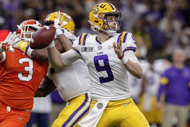 NEW ORLEANS, LA - JANUARY 13: Quarterback Joe Burrow #9 of the LSU Tigers on a pass play during the College Football Playoff National Championship game against the Clemson Tigers at the Mercedes-Benz Superdome on January 13, 2020 in New Orleans, Louisiana. LSU defeated Clemson 42 to 25. (Photo by Don Juan Moore/Getty Images)