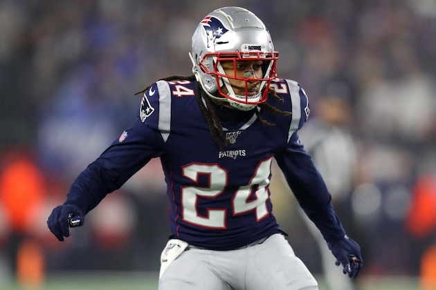 FOXBOROUGH, MASSACHUSETTS - JANUARY 04: Stephon Gilmore #24 of the New England Patriots lines up during the AFC Wild Card Playoff game against the Tennessee Titans at Gillette Stadium on January 04, 2020 in Foxborough, Massachusetts. (Photo by Maddie Meyer/Getty Images)