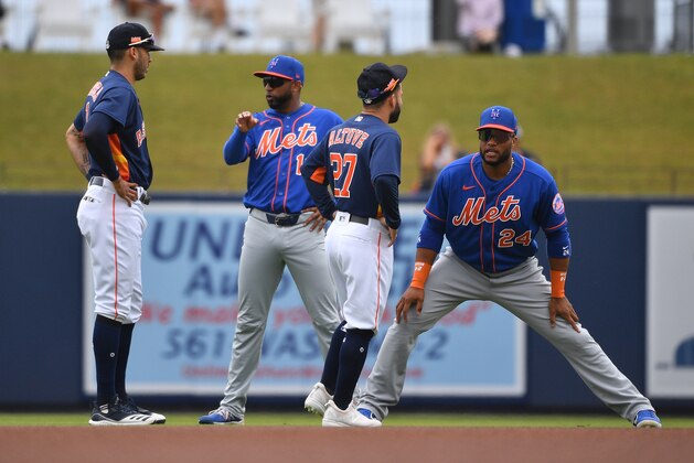 WEST PALM BEACH, FLORIDA - MARCH 10: (L-R) Carlos Correa #1 and Jose Altuve #27 of the Houston Astros speak with Eduardo Nunez #12 and Robinson Cano #24 of the New York Mets before the spring training game at FITTEAM Ballpark of The Palm Beaches on March 10, 2020 in West Palm Beach, Florida. (Photo by Mark Brown/Getty Images) WEST PALM BEACH, FLORIDA - MARCH 10: (L-R) Carlos Correa #1 and Jose Altuve #27 of the Houston Astros speak with Eduardo Nunez #12 and Robinson Cano #24 of the New York Mets before the spring training game at FITTEAM Ballpark of The Palm Beaches on March 10, 2020 in West Palm Beach, Florida. (Photo by Mark Brown/Getty Images)