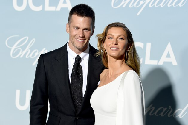 LOS ANGELES, CALIFORNIA - FEBRUARY 21: (L-R) Tom Brady and Gisele Bündchen attends the 2019 Hollywood For Science Gala at Private Residence on February 21, 2019 in Los Angeles, California. (Photo by Kevin Winter/Getty Images)
