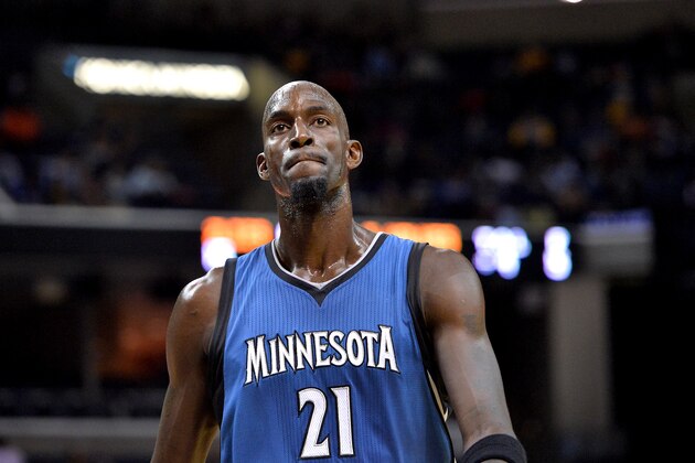 Minnesota Timberwolves forward Kevin Garnett (21) plays in the first half of an NBA basketball preseason game against the Memphis Grizzlies Sunday, Oct. 18, 2015, in Memphis, Tenn. (AP Photo/Brandon Dill)