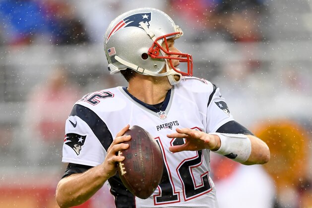 SANTA CLARA, CA - NOVEMBER 20:  Tom Brady #12 of the New England Patriots drops back to pass against the San Francisco 49ers during the third quarter of their NFL football game at Levi's Stadium on November 20, 2016 in Santa Clara, California.  (Photo by Thearon W. Henderson/Getty Images)