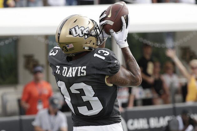 Central Florida wide receiver Gabriel Davis makes a touchdown catch against Stanford during the first half of an NCAA college football game, Saturday, Sept. 14, 2019, in Orlando, Fla. (AP Photo/John Raoux)