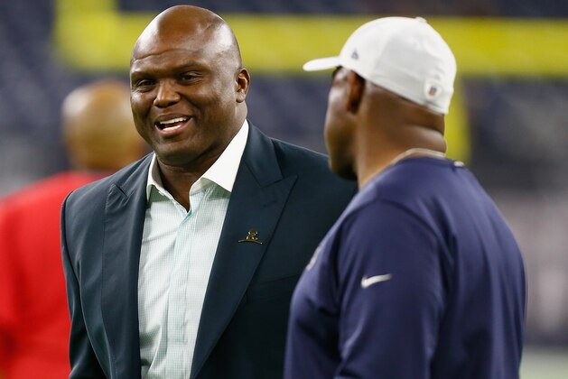 HOUSTON, TX - NOVEMBER 26: ESPN commentator  Booger McFarland talks on the sideline  at NRG Stadium on November 26, 2018 in Houston, Texas. (Photo by Bob Levey/Getty Images)