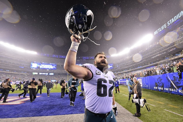 EAST RUTHERFORD, NEW JERSEY - DECEMBER 29:  Jason Kelce #62 of the Philadelphia Eagles celebrates his teams win over the New York Giants at MetLife Stadium on December 29, 2019 in East Rutherford, New Jersey. (Photo by Steven Ryan/Getty Images)