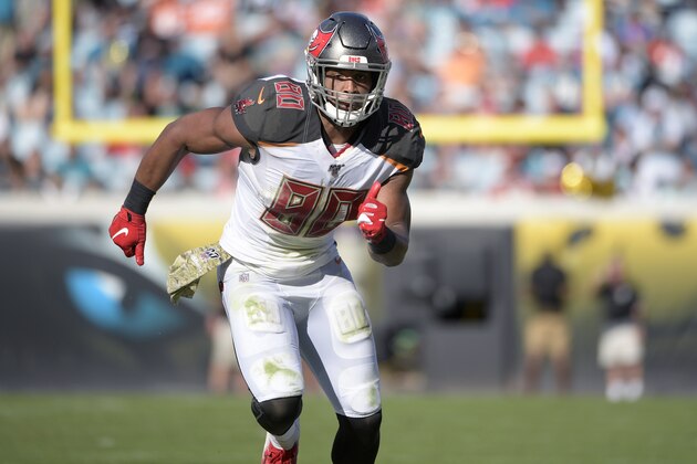 Tampa Bay Buccaneers tight end O.J. Howard (80) runs a route during the first half of an NFL football game against the Jacksonville Jaguars Sunday, Dec. 1, 2019, in Jacksonville, Fla. (AP Photo/Phelan M. Ebenhack)